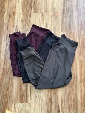 Bundle of 3 pairs of workout joggers - with pockets!